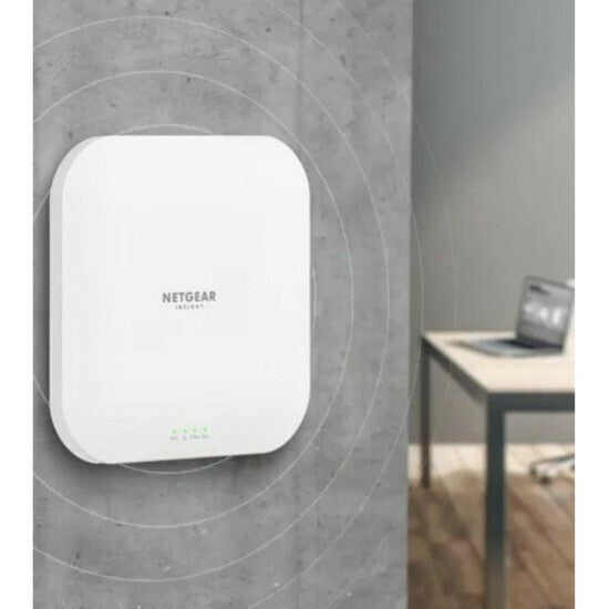 Netgear WAX620-100NAS Dual Band WiFi 6 RJ45 Ethernet Wireless Access Point