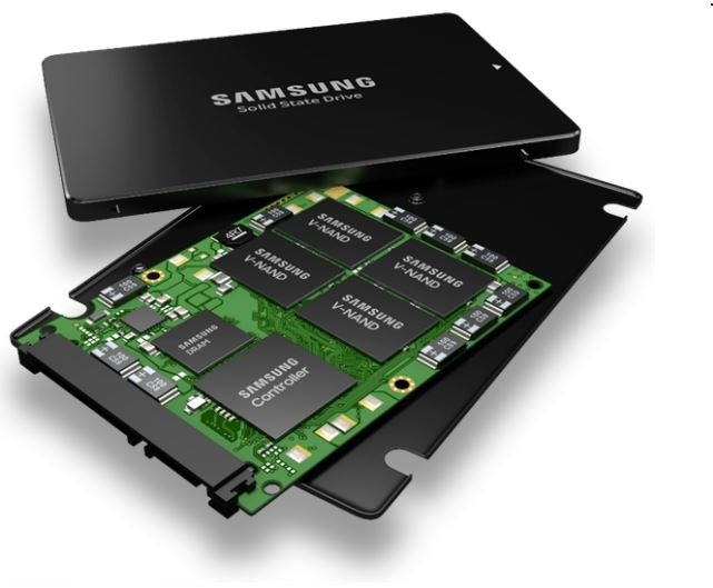 Samsung MZ7L31T9HBLT-00A07 Solid State Drive PM893 1.92TB 2.5 SATA 1.3 DWPD Bare