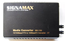 Signamax 065-1100 10/100BaseT/TX to 100BaseFX Mu ltimode/ST - Media Converter