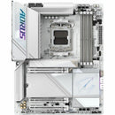 Gigabyte X870E AORUS PRO ICE Ultra Durable Gaming Desktop Motherboard AMD - AM5