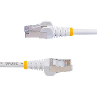 StarTech NLWH-6IN-CAT8-PATCH 6In CAT8 ETH Snagless Cable RJ45 25/40G PoE+ White