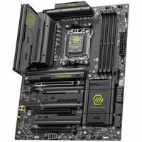 MSI X870ETMAHAWKWIFI Tomahawk WiFi AMD AM5 4xDDR5 HDI- DP SATA ATX Motherboard