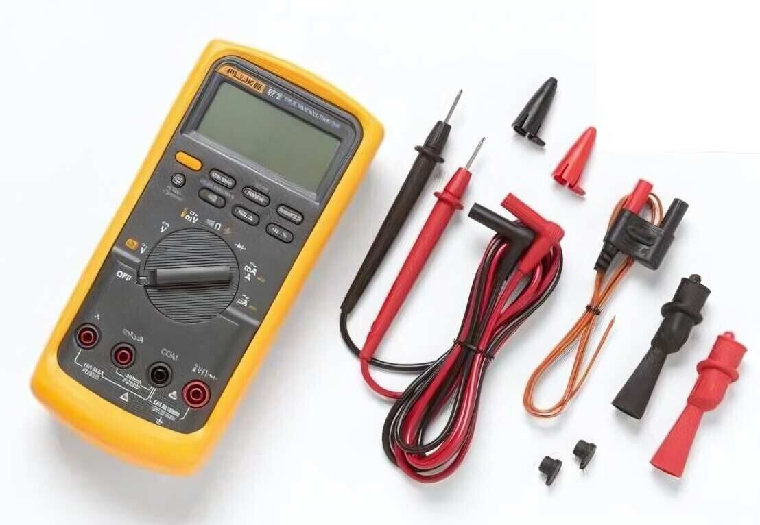 Fluke FLUKE-87-5 87V 2074974 Industrial Multimeter w Test Leads Clips Holster