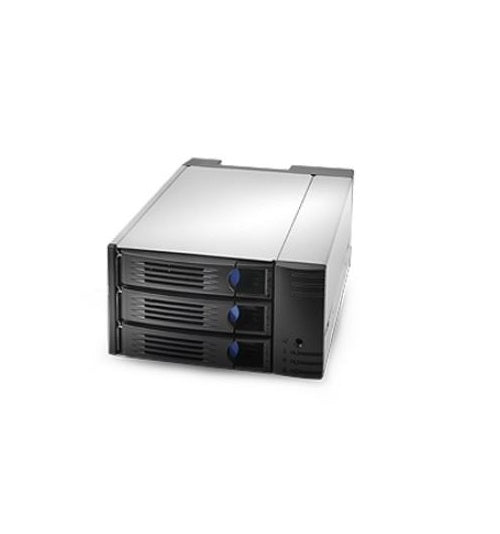 Chenbro SK32303H06*13651 3Bay 3.5 inch HDD Enclosure with 12Gb/s SAS and SATA