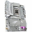 Gigabyte X870 A ELITE WF7 ICE Motherboard -AMD X870 AM5 Max256GB DDR5 ATX Retail